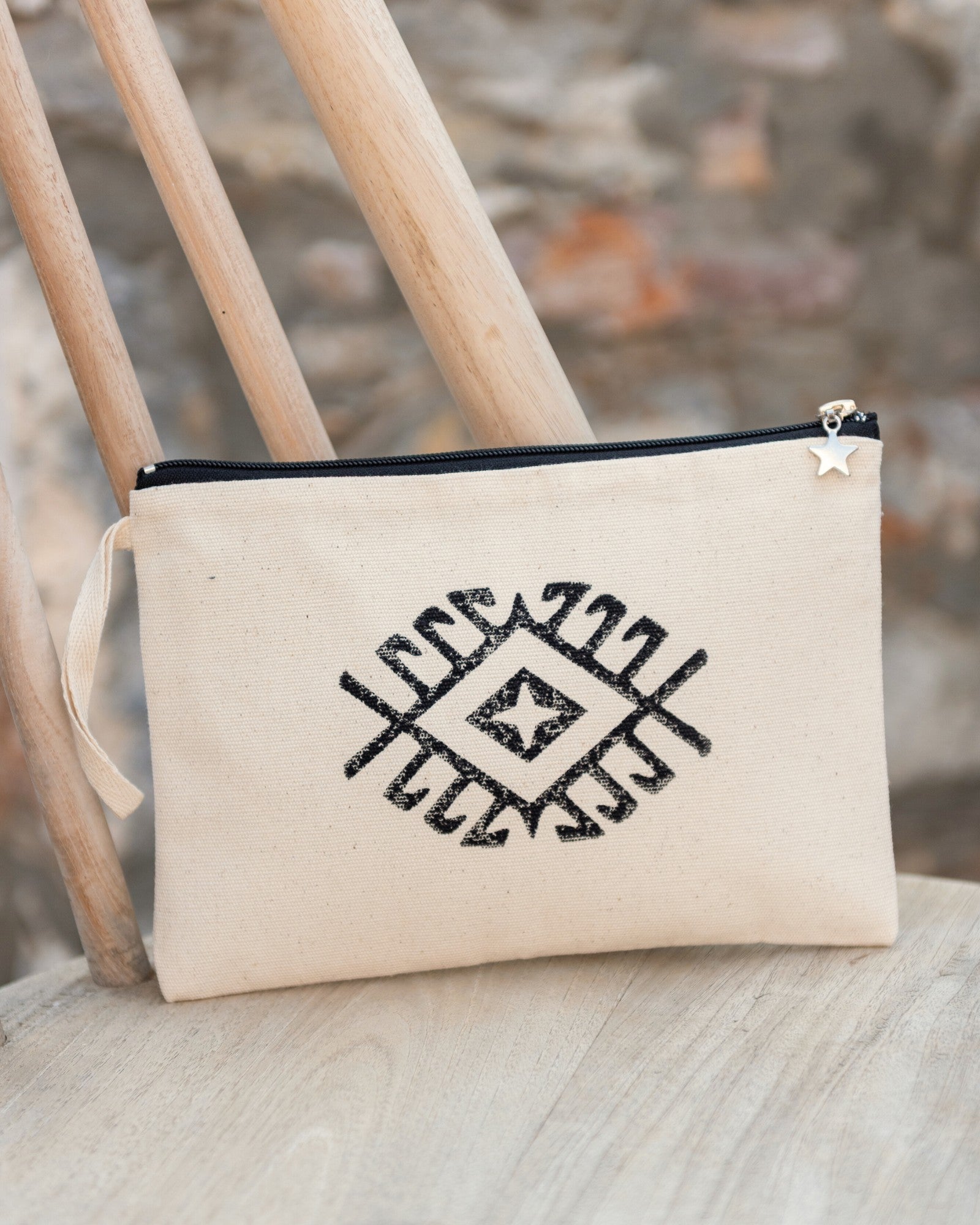 BLACK_CLUTCH_BAG_FOR_BEACH_3